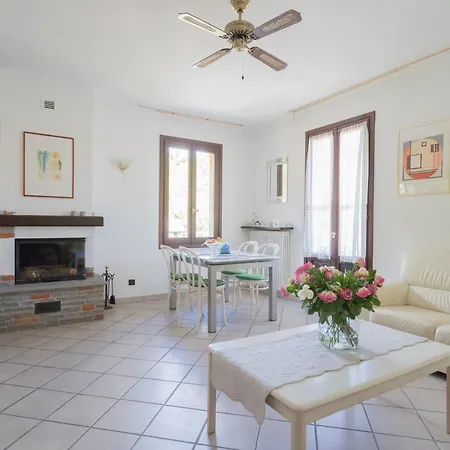 Vacation Family In By Rent Appartement