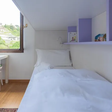 Vacation Family In By Rent Apartment Tremezzo